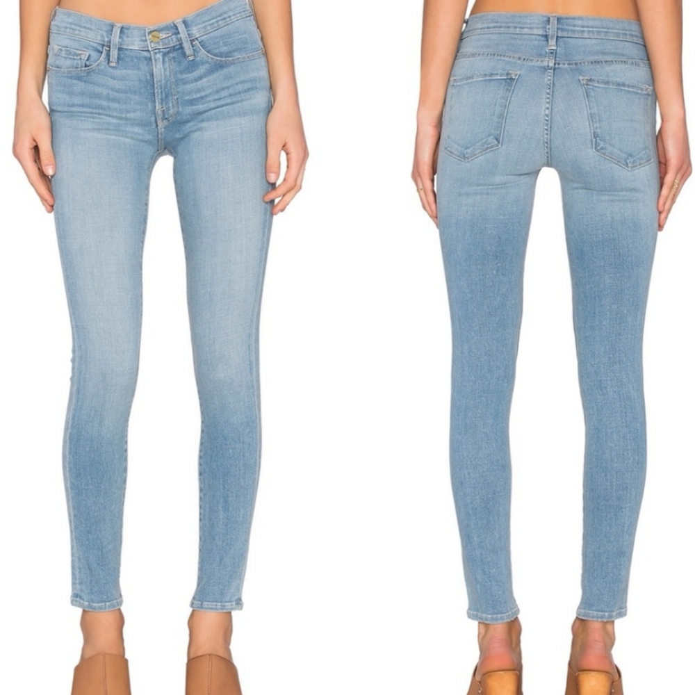 Last chance w/shipping discount..Frame Denim / Revolve Le Skinny De Jeanne Jeans
